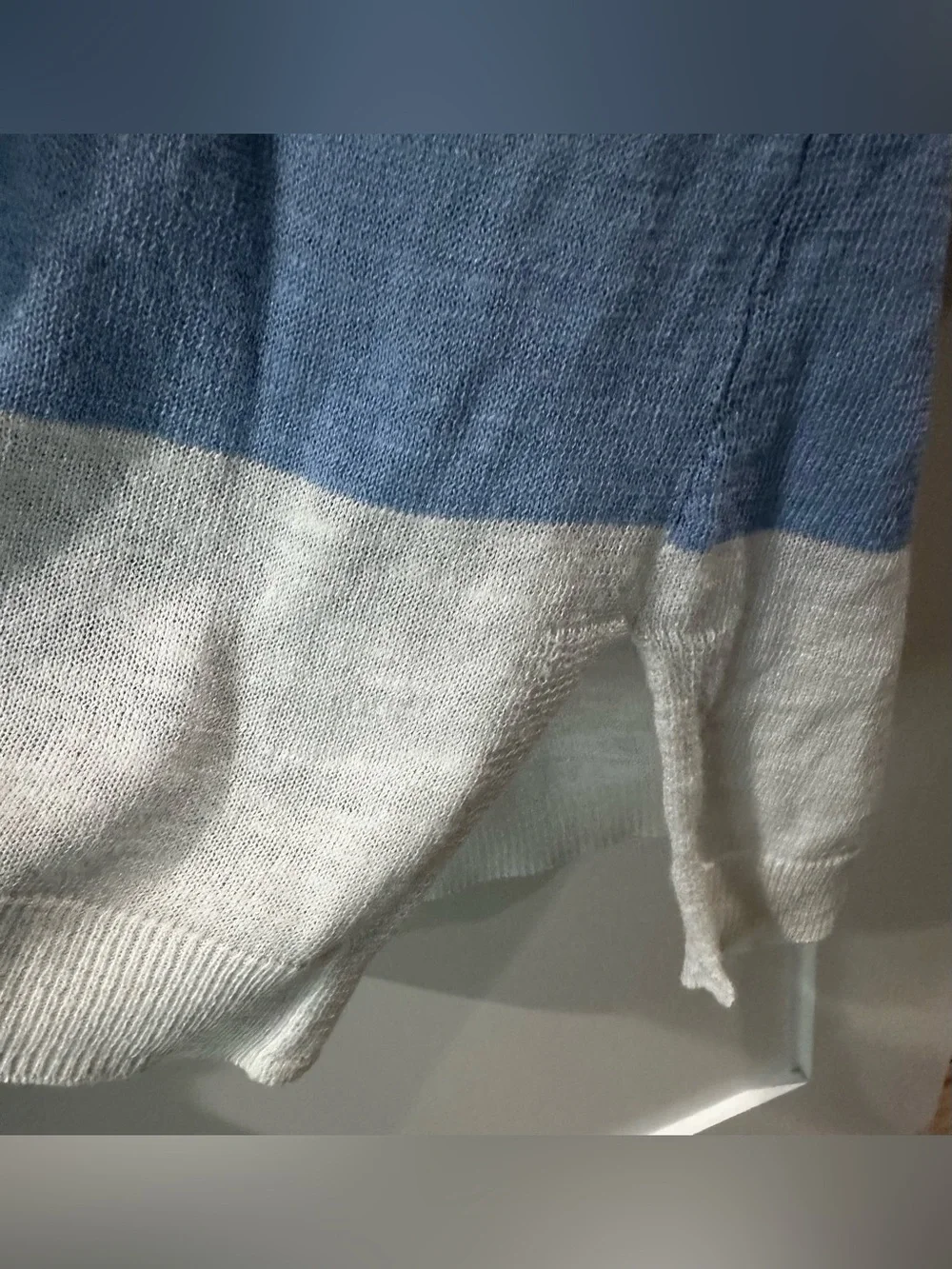 Kim Rogers NWT V Neck 3/4 Sleeve Lightweight Sweater  Striped Blue White